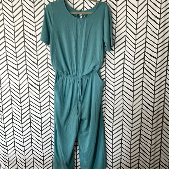 Zenana Outfitters Pants - 🌙5 for $25 Zenana jumpsuit. Xl
